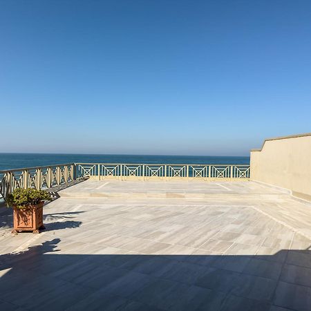 Апартаменти Le Rocella 4 - 2 Adults And 4 Children Only Балліто Екстер'єр фото